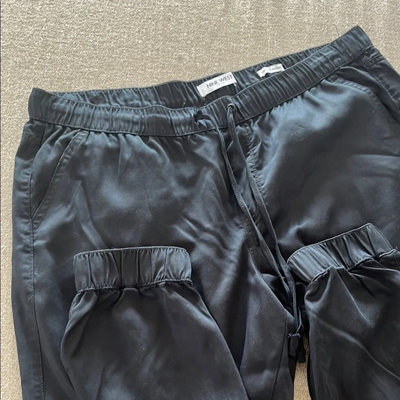Nine West The Easy Jogger Black Large - Picture 5 of 12